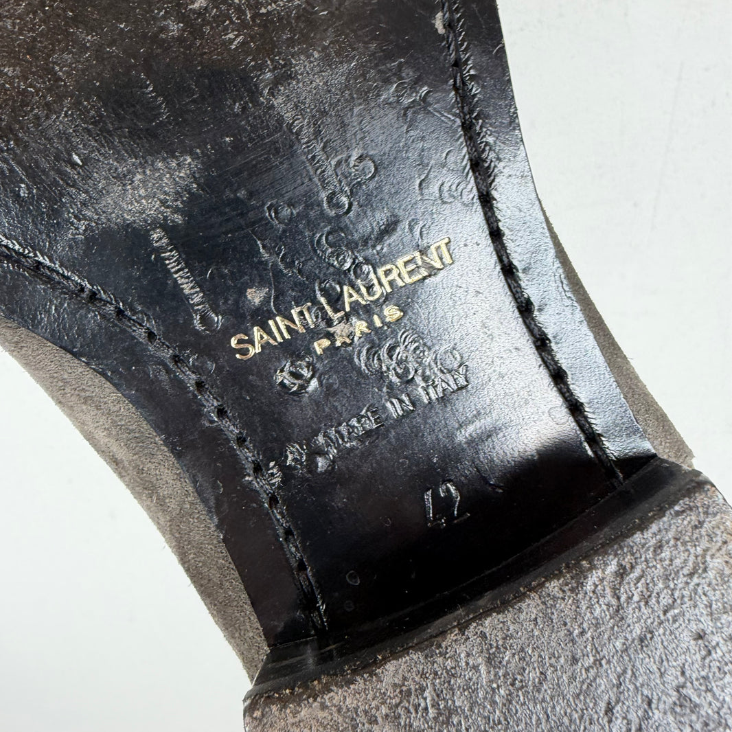 Saint Laurent Chelsea Wyatt Suede Boots