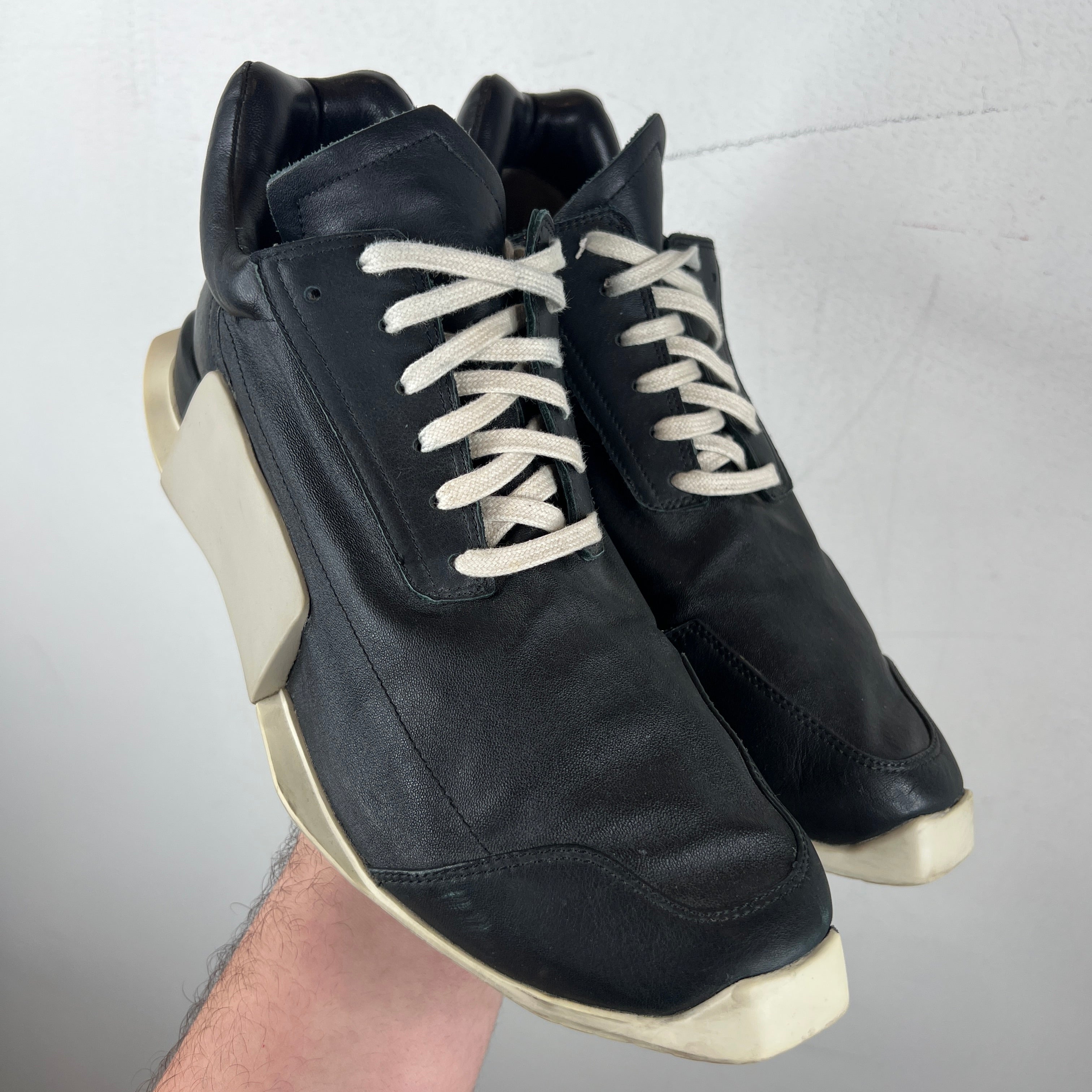 Rick Owens adidas スニーカーレベルランナー Rick Owens x adidas Level Runner Low | Hypebeast