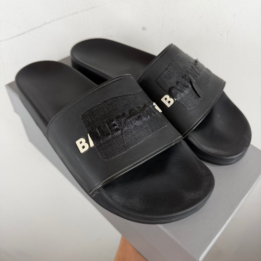Balenciaga Gaffer Sandals