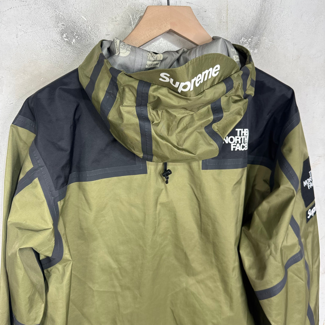 Supreme x TNF Summit Series Shell Jacket
