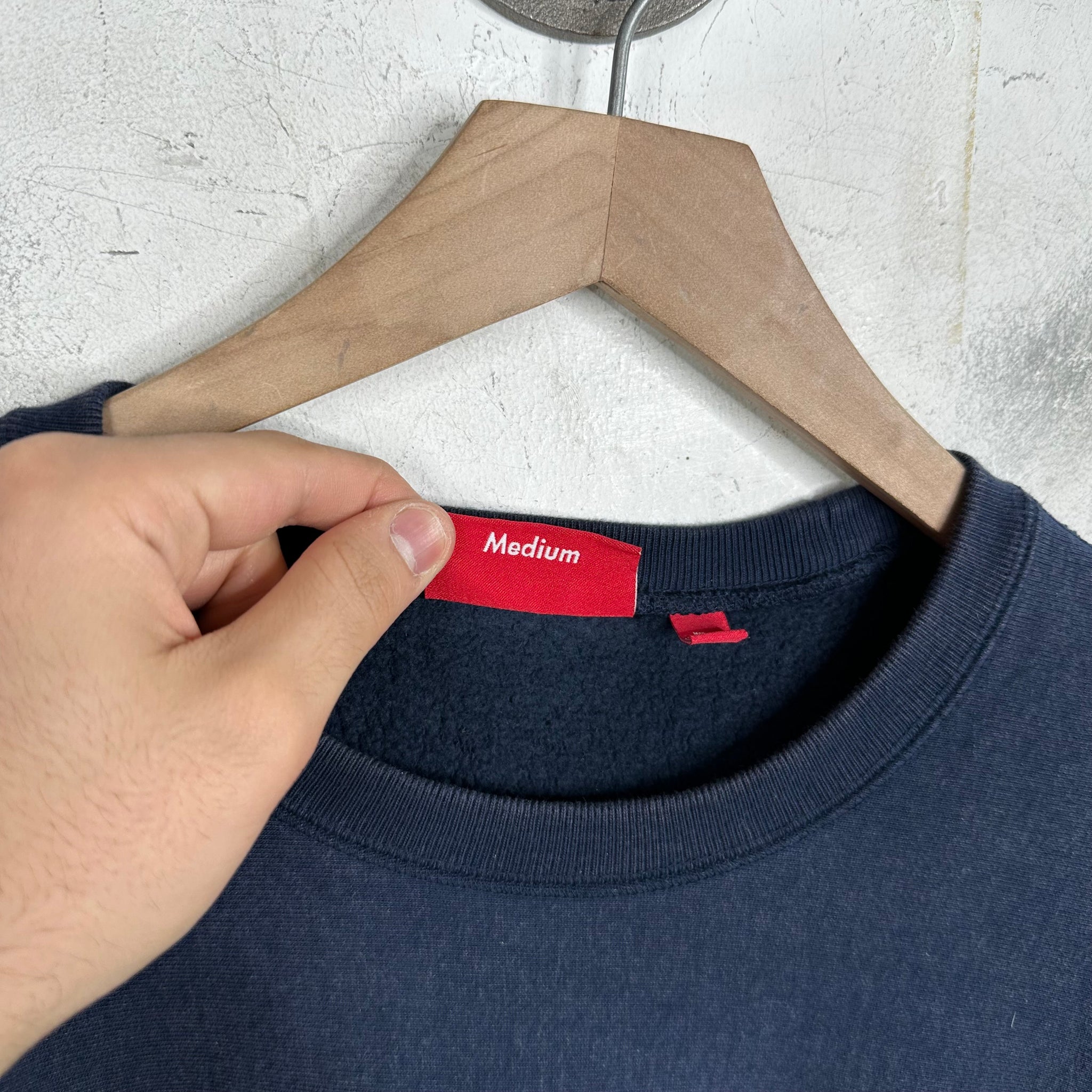 Supreme Washed Navy Box Logo Crewneck – www.Lukes.store