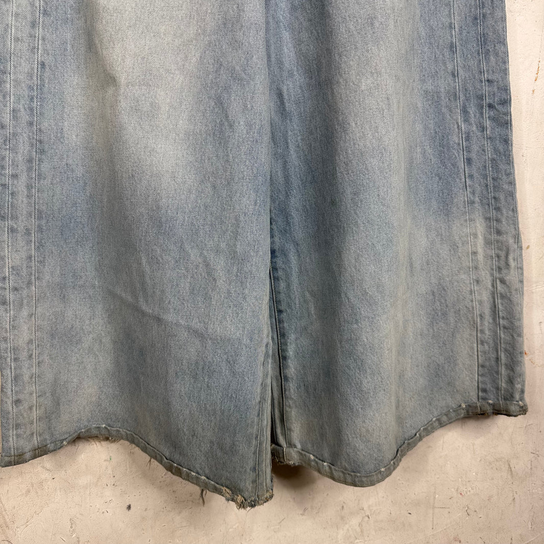 Vetements Lightwash Raver Jeans