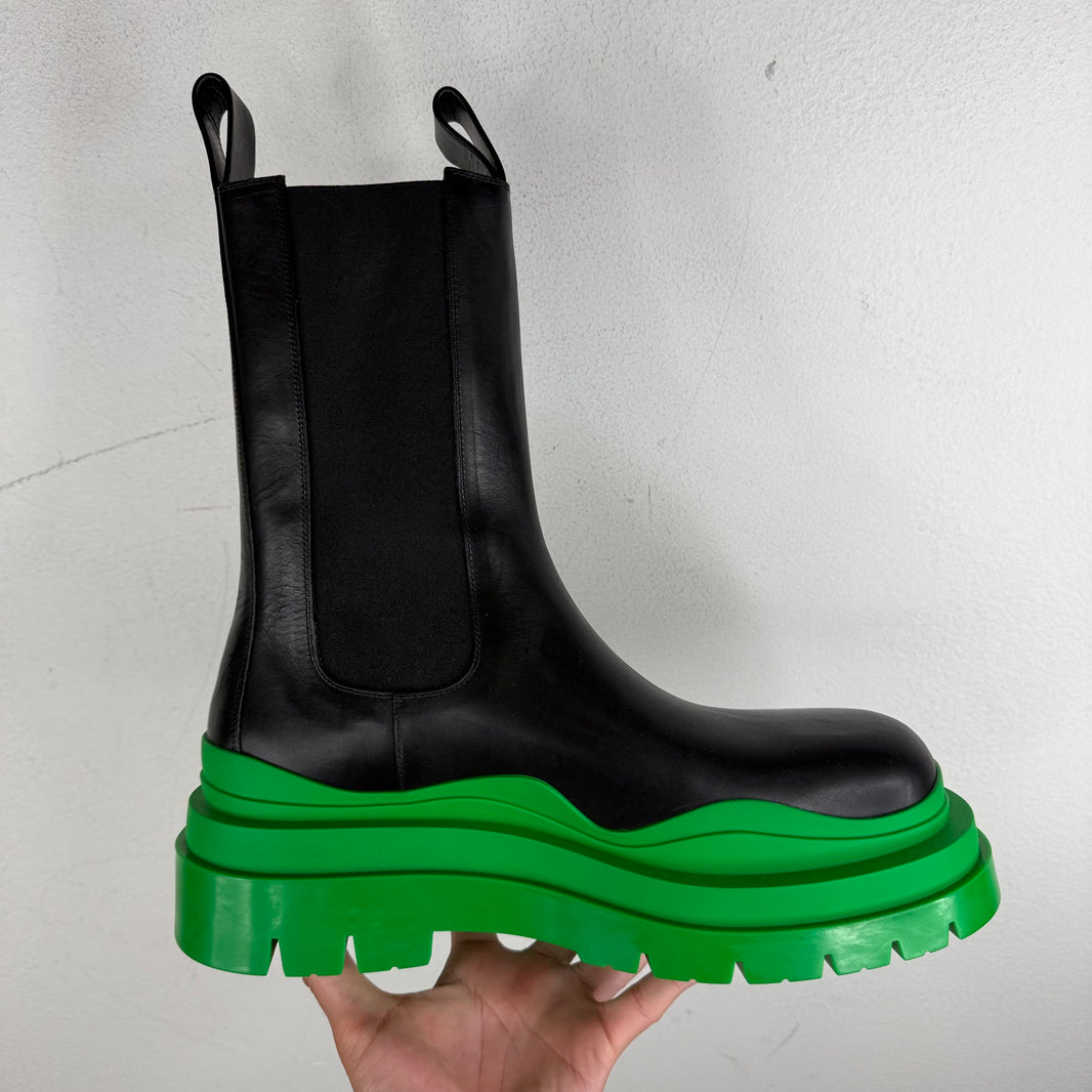 Bottega Veneta Green Tire Chelsea Lug Boots