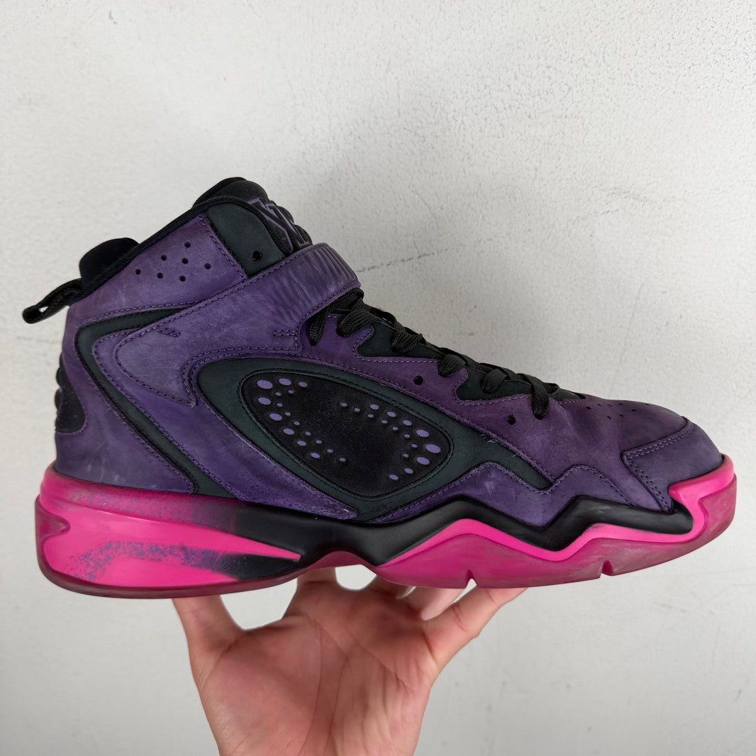 Louis Vuitton Purple/Pink Trainer 2 Sneakers