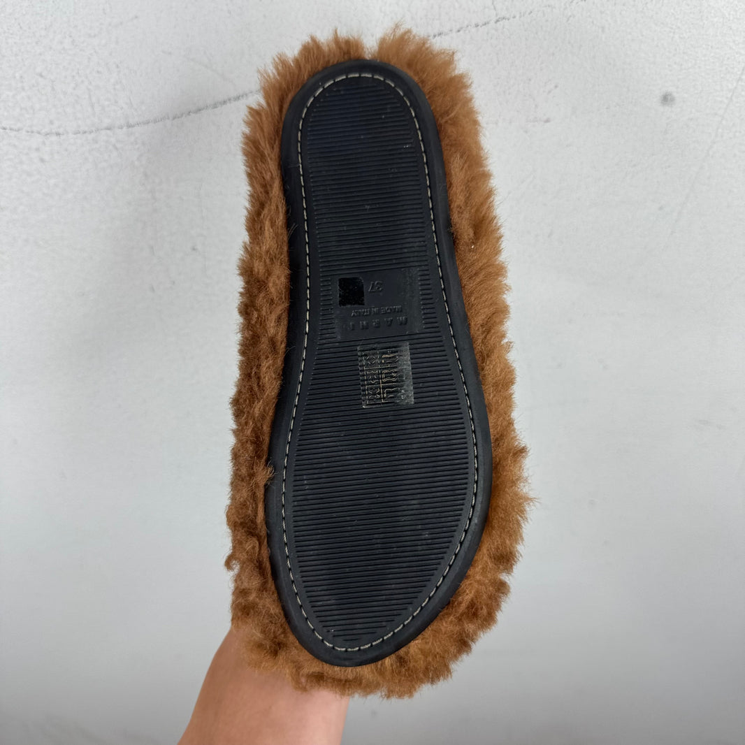 Marni Shearling Fussbett Slippers