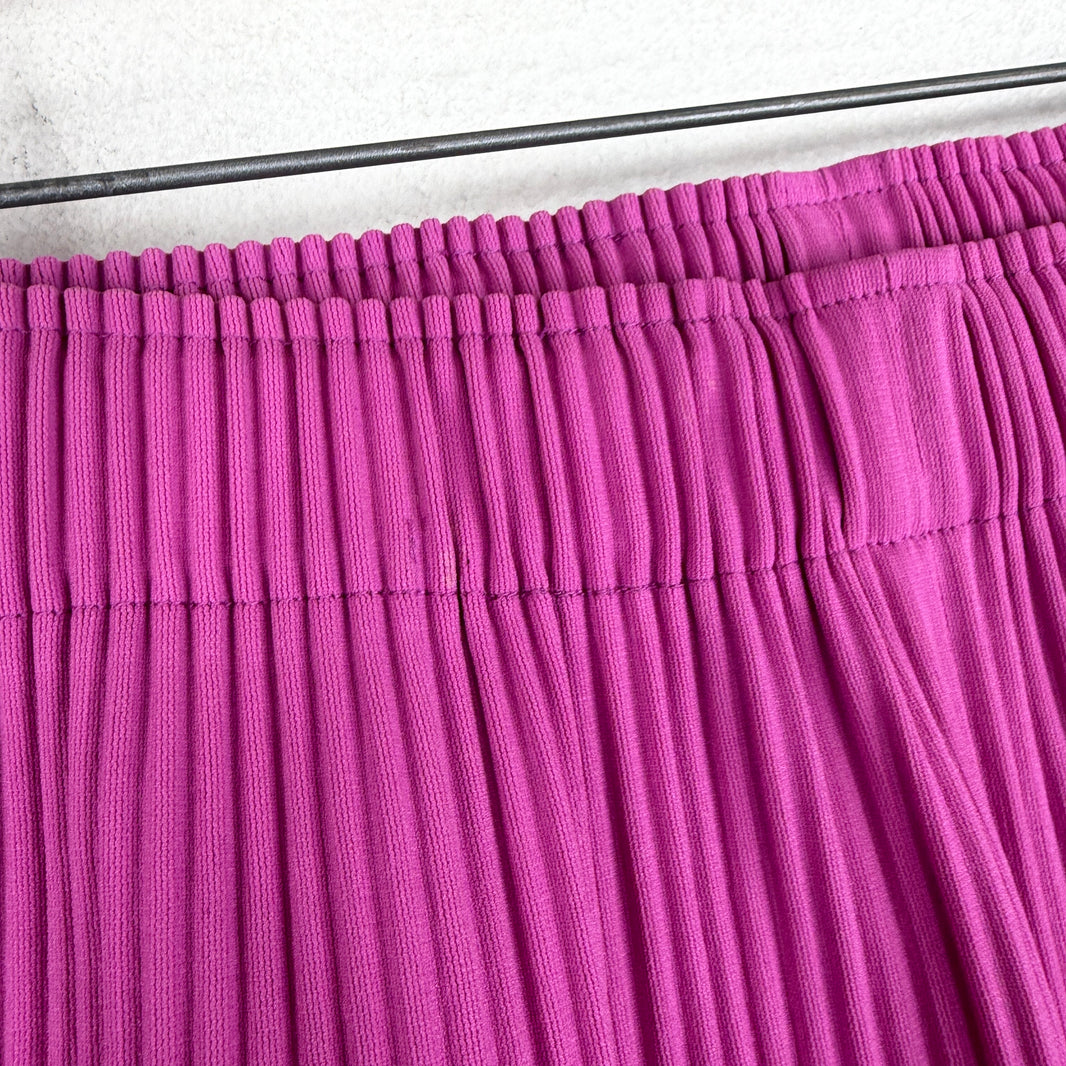 Issey Miyake Me Pink Pleated Pants