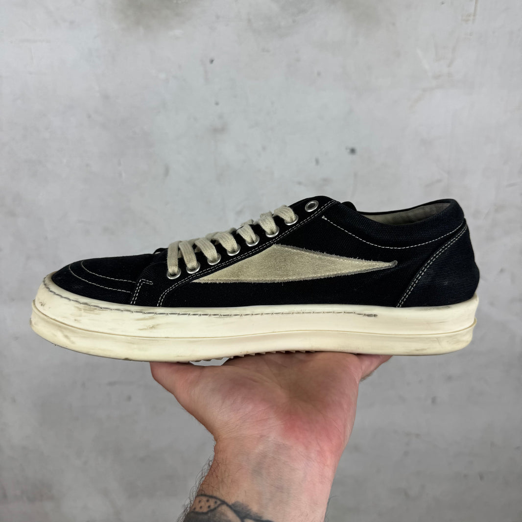 DRKSHDW Smoked Black Vans