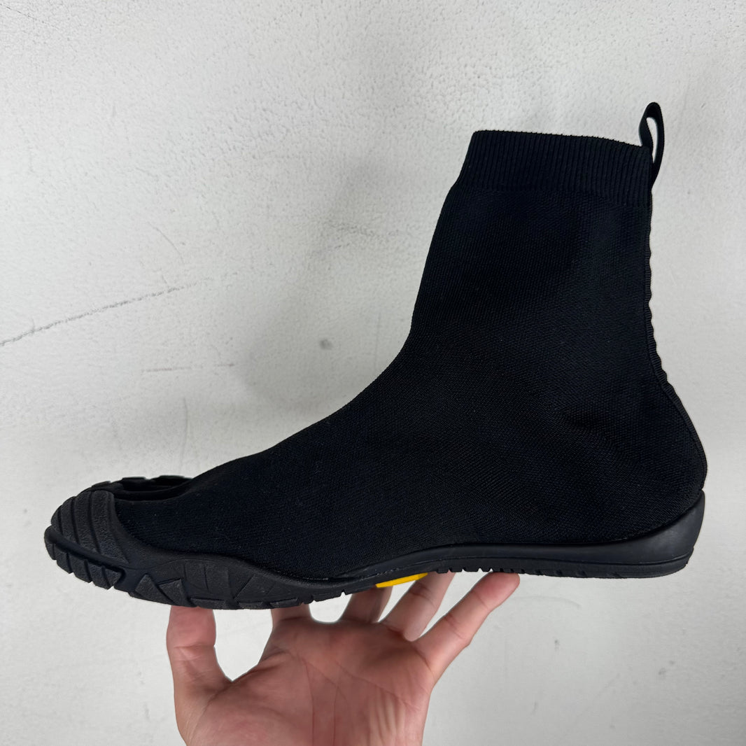 Balenciaga Vibram 5 Toe Knit Sneakers