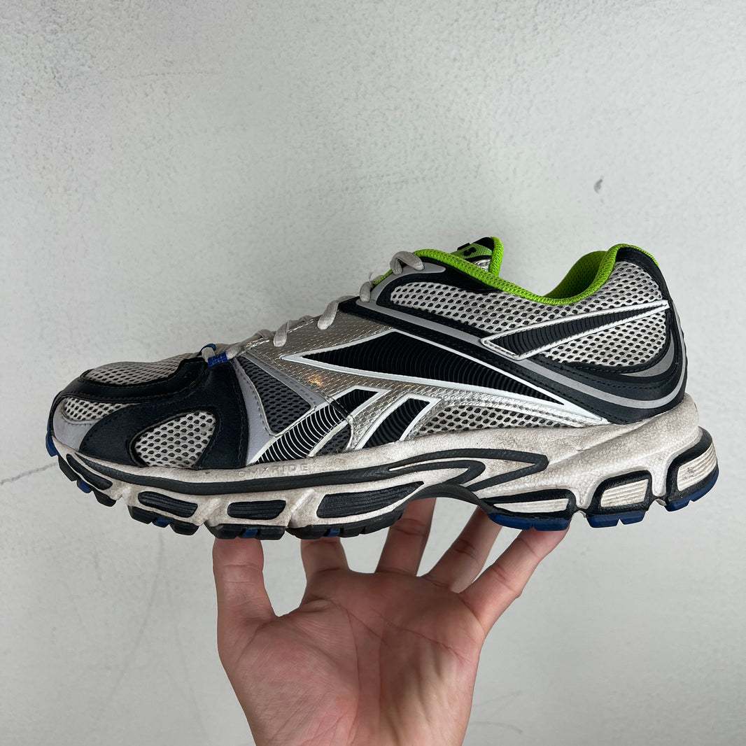 Vetements Reebok Blue/Green Spike Runner Sneakers