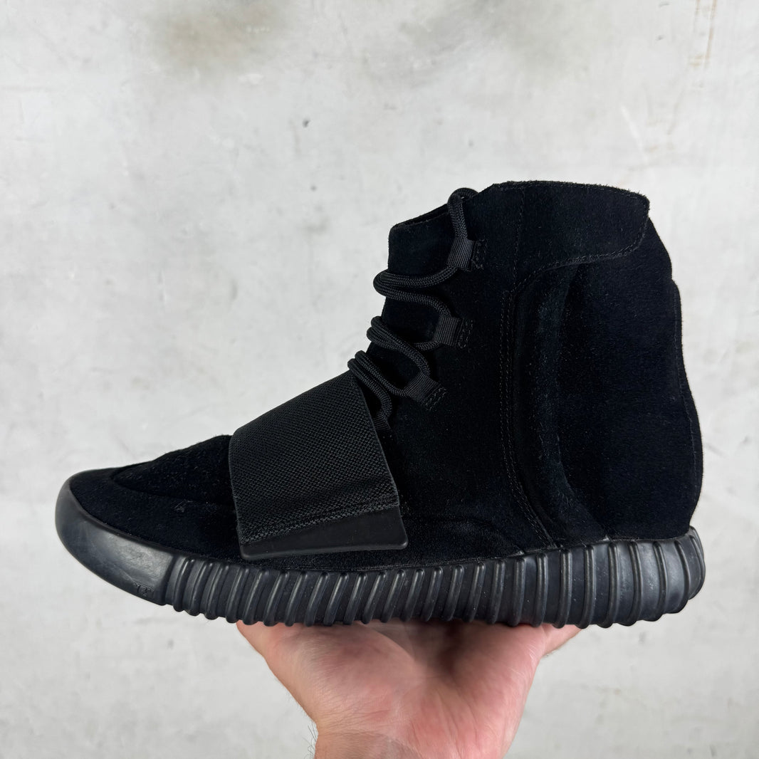 Yeezy Pirate Black 750