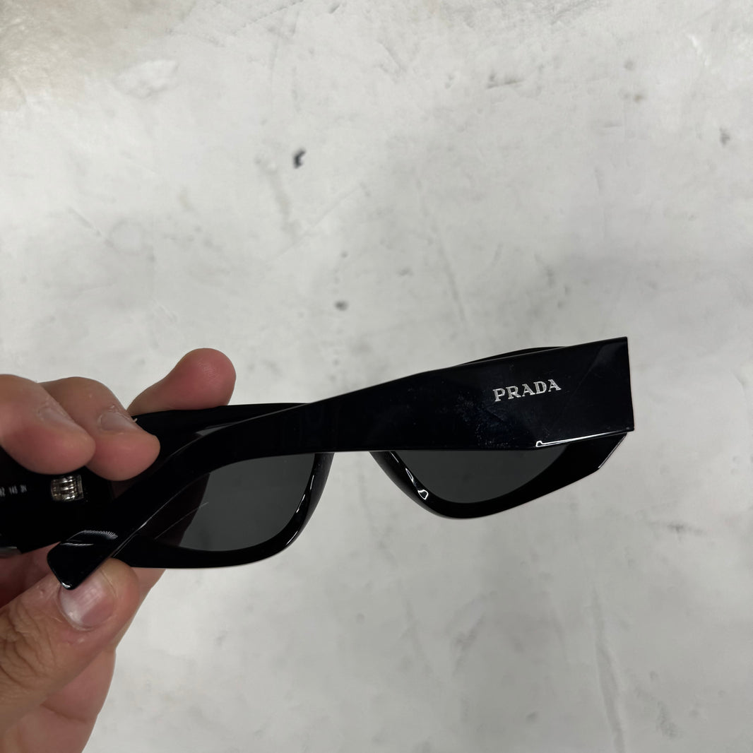 Prada SPRB19 Sunglasses