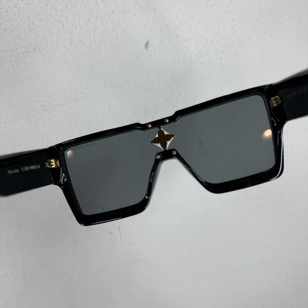 Louis Vuitton Black Cyclone Sunglasses