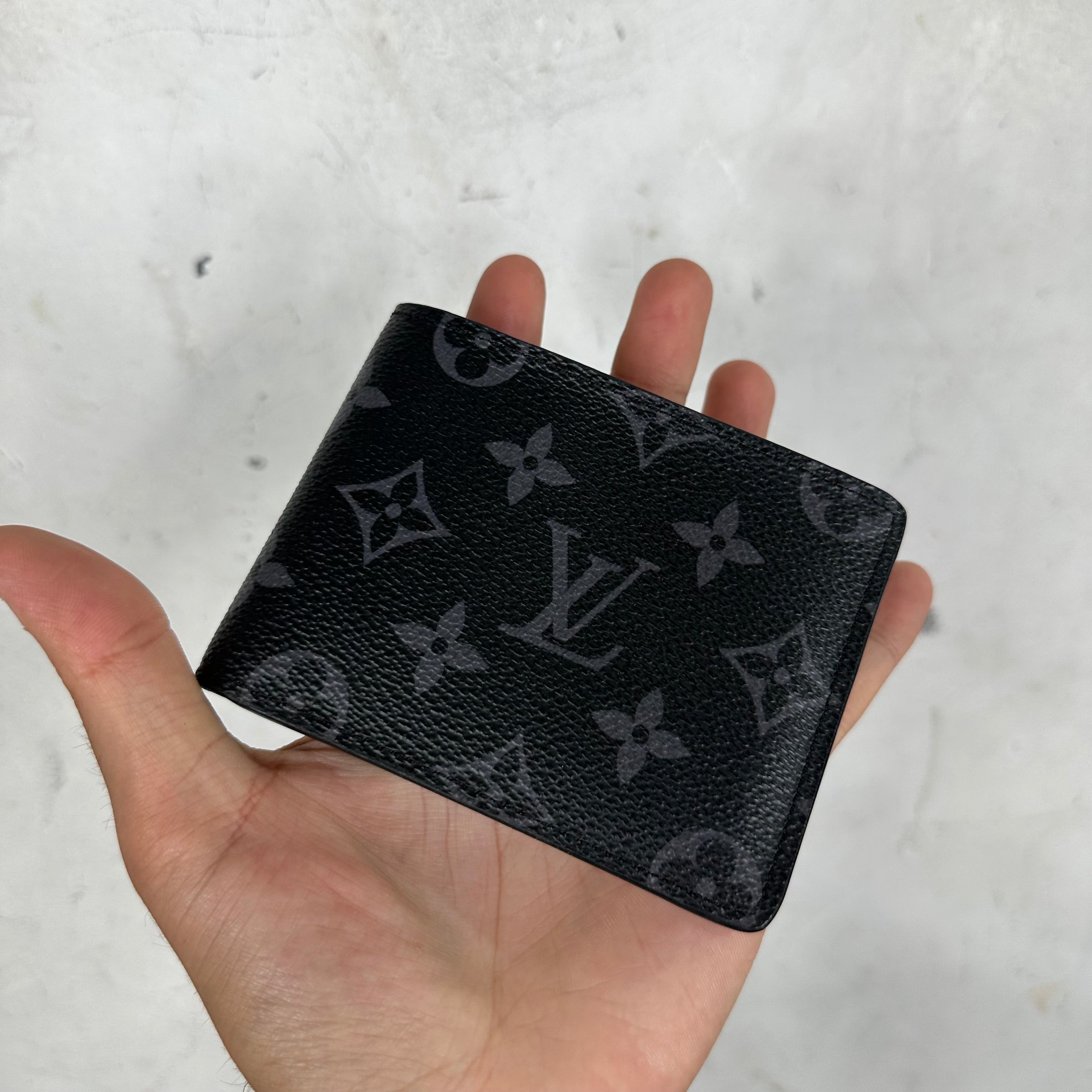 【⭐y@48時間以内発送さま⭐】Louis Vuitton★名刺入れ 未使用に近い】LOUIS VUITTON ルイヴィトン 名刺入れ カード