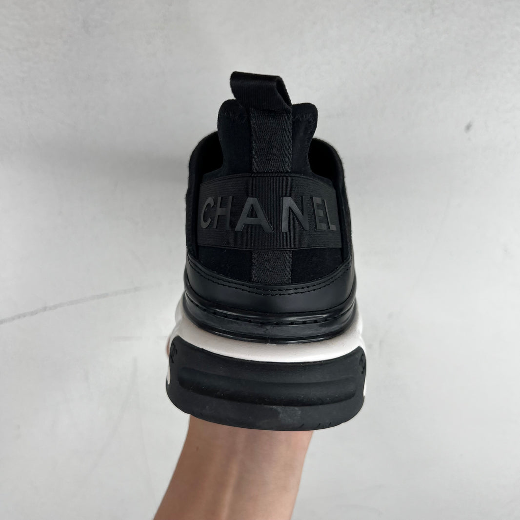 Chanel Velvet/Calfskin Mixed Fiber Runner Sneakers