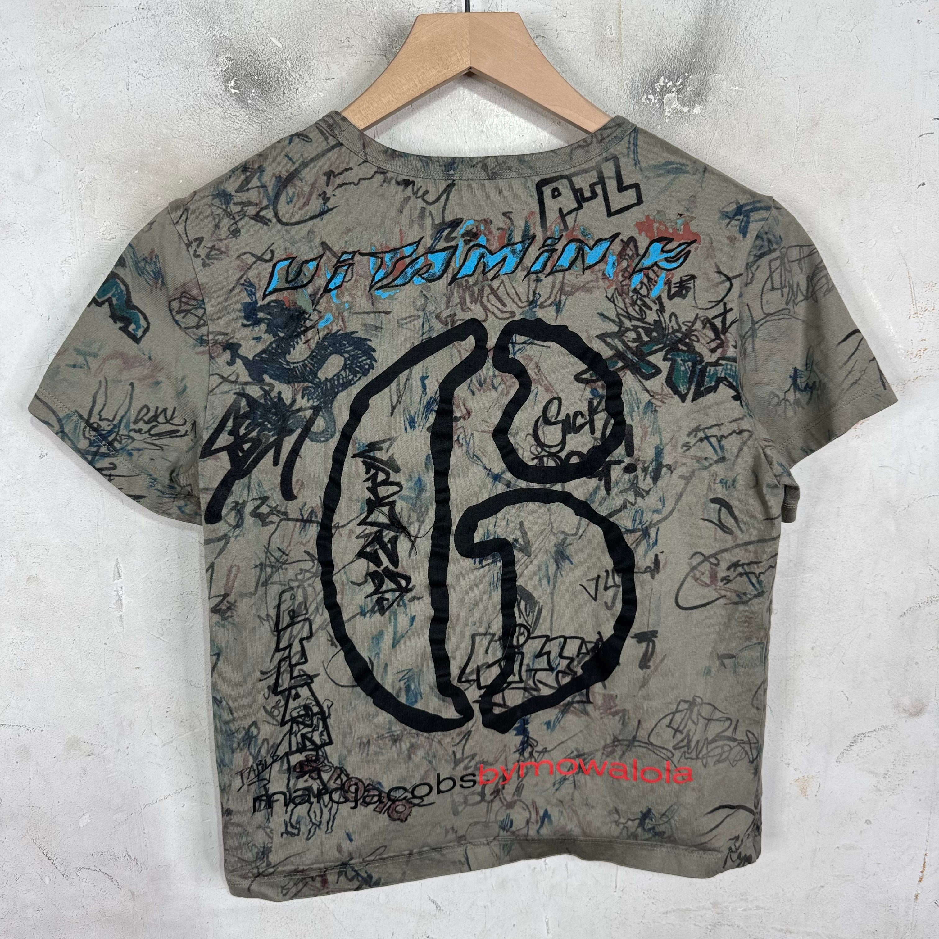 Mowalola × Marc Jacobs Tシャツ Marc Jacobs x Mowalola Grafitti Baby T-Shirt – www.Lukes.store