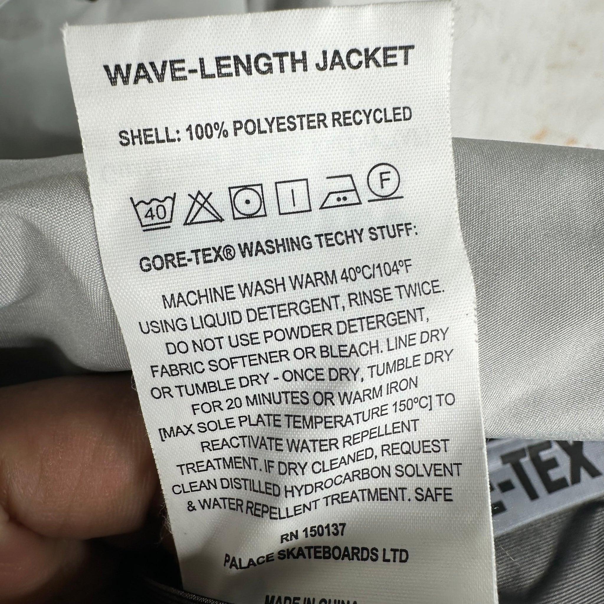 Palace x Gore Tex Wavelength Parka