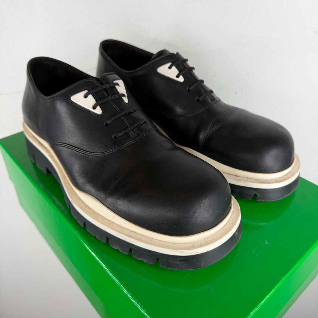 Bottega Veneta White/Black Tire Derby