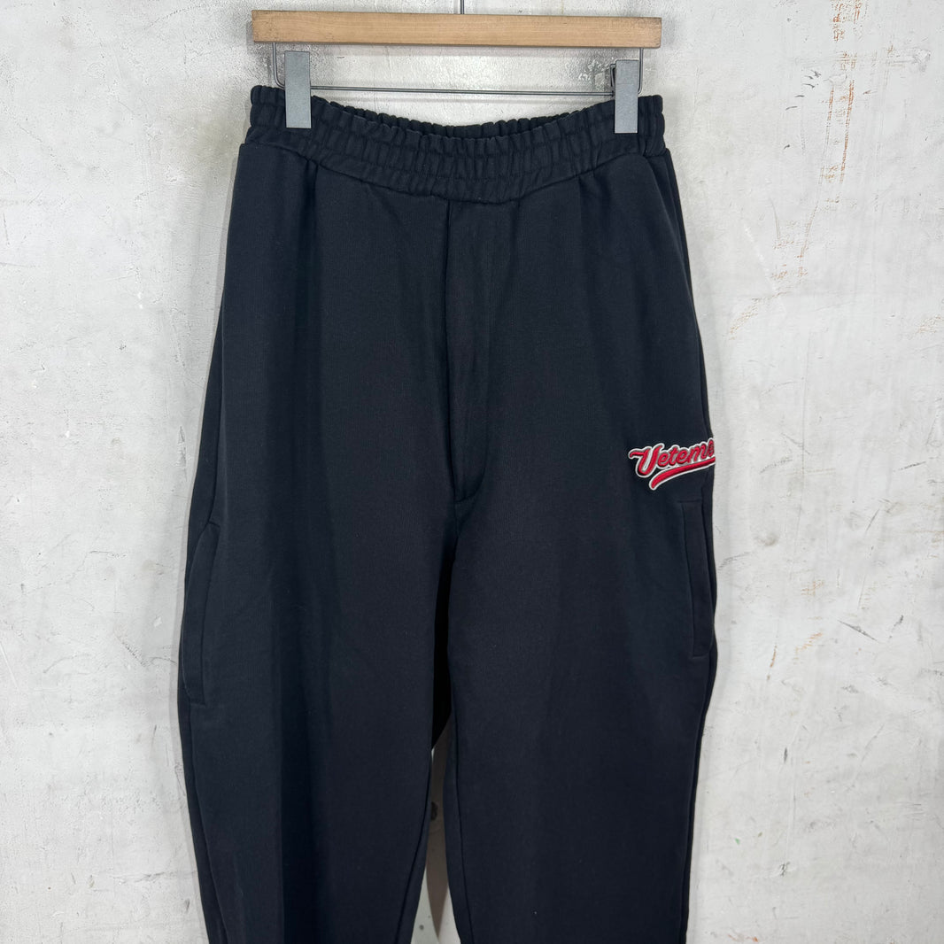 Vetements Script Logo Sweatpants