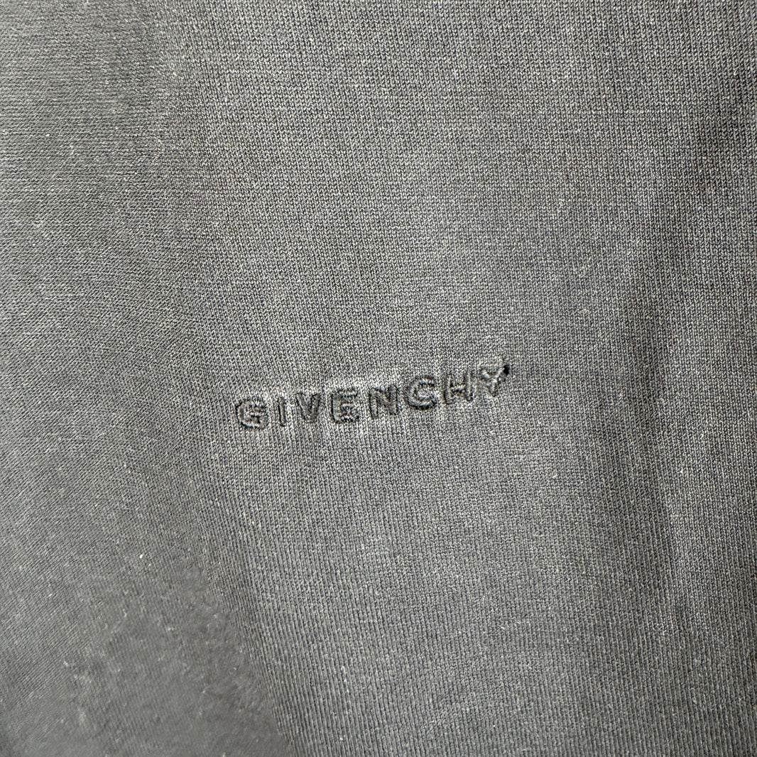 Givenchy Cropped Chito Airbrush T-Shirt