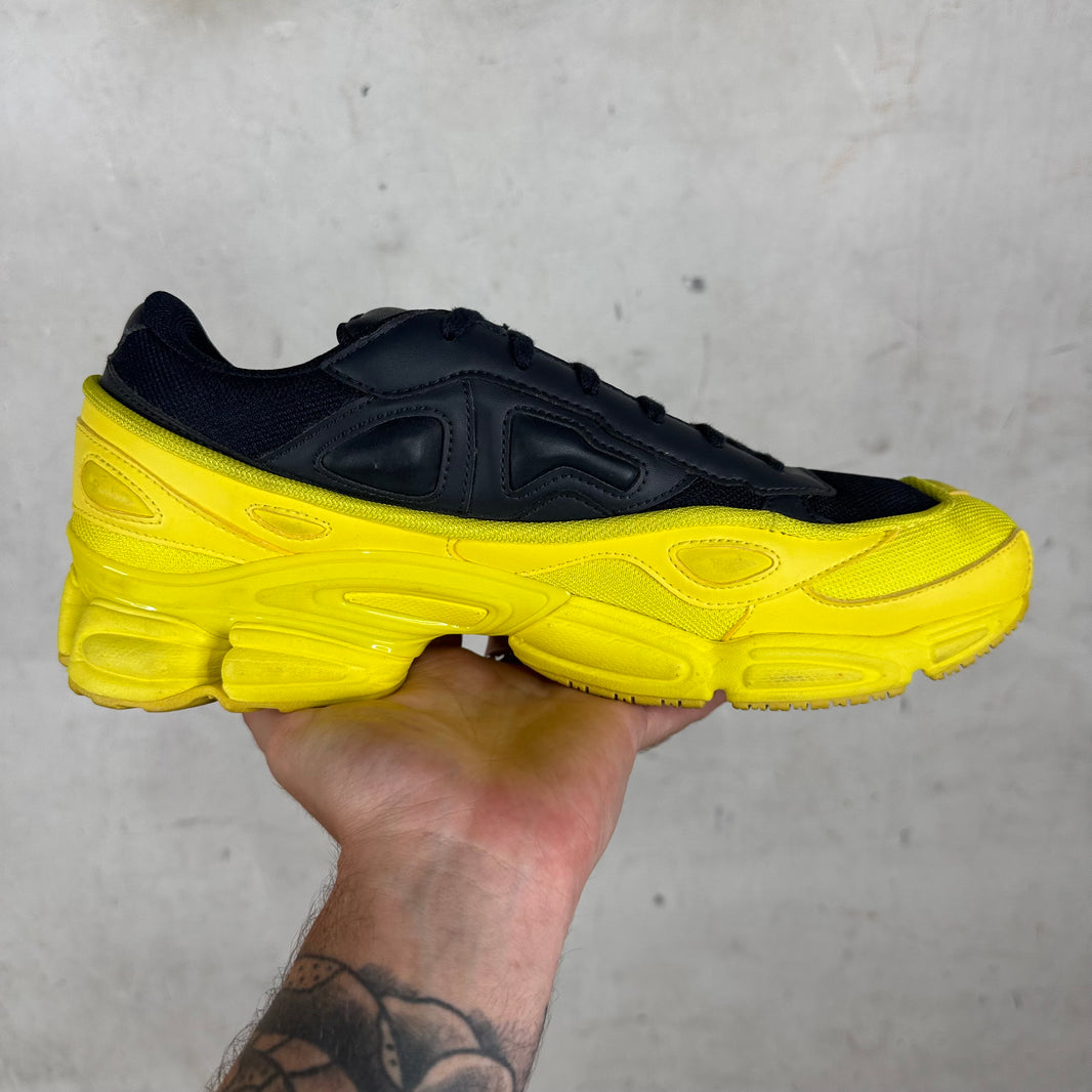 Raf Simons Navy/Yellow Ozweegos
