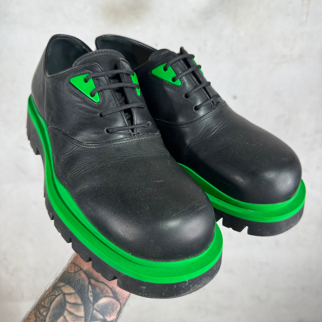 Bottega Veneta Black/Green Rubberized Derbys