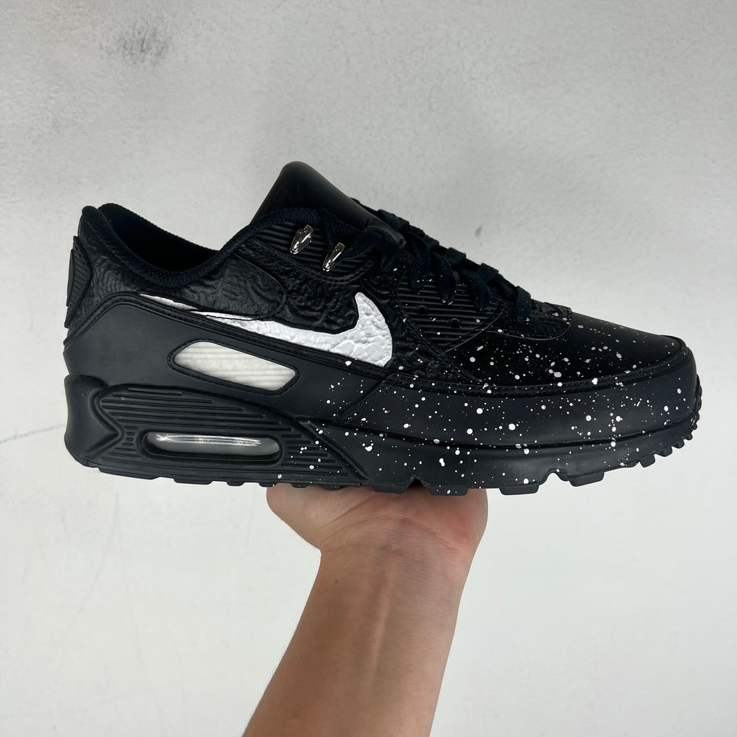 Nike Slawn AM90 Sneakers