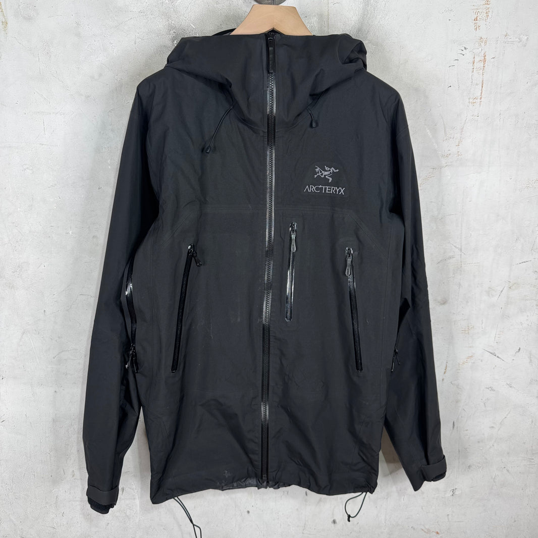 Arc'teryx Black Beta AR Jacket