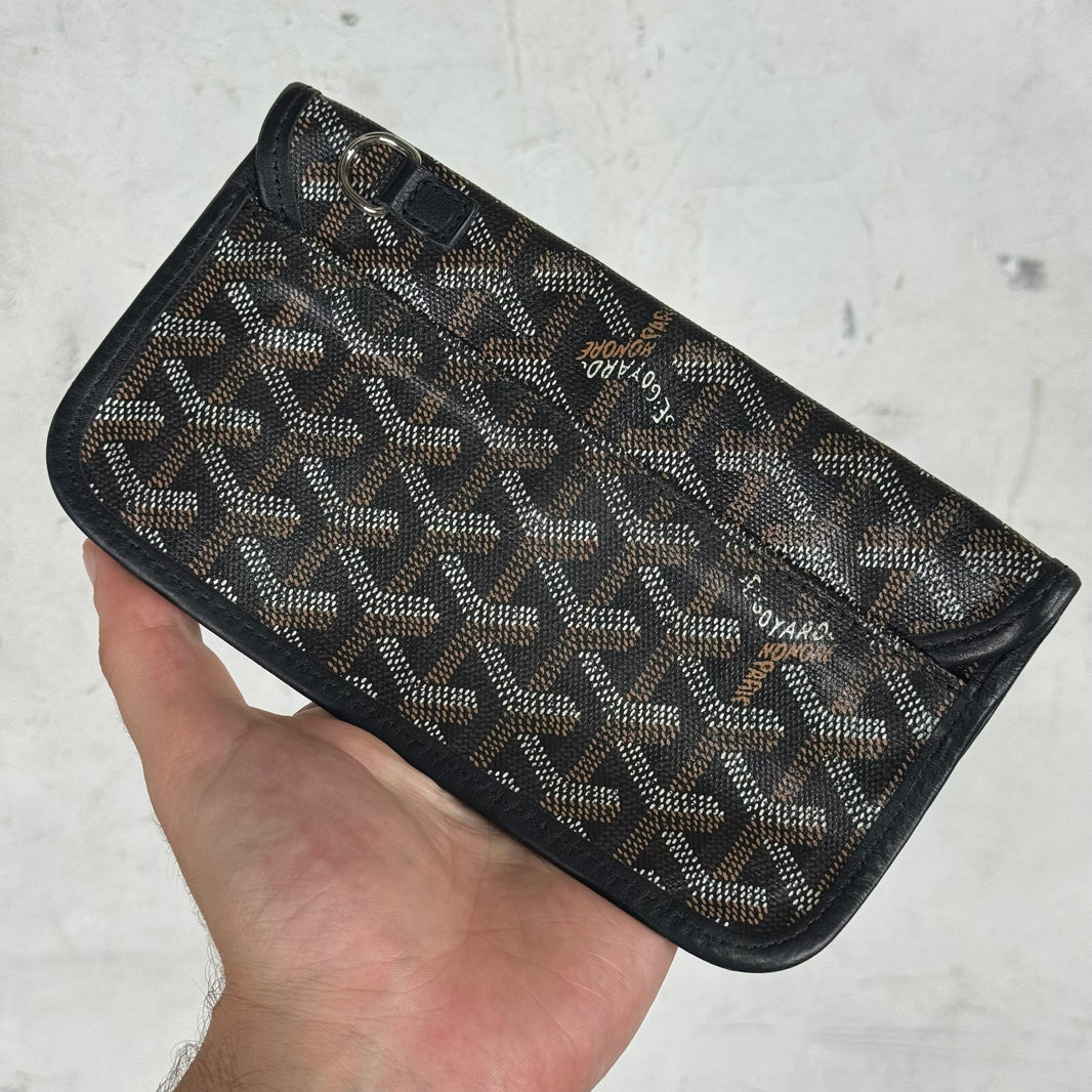 Goyard Black Pouch