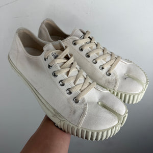 Margiela Tabi Sneakers