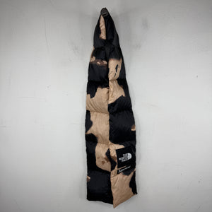 Supreme TNF Bleached Print 700 Fill Scarf