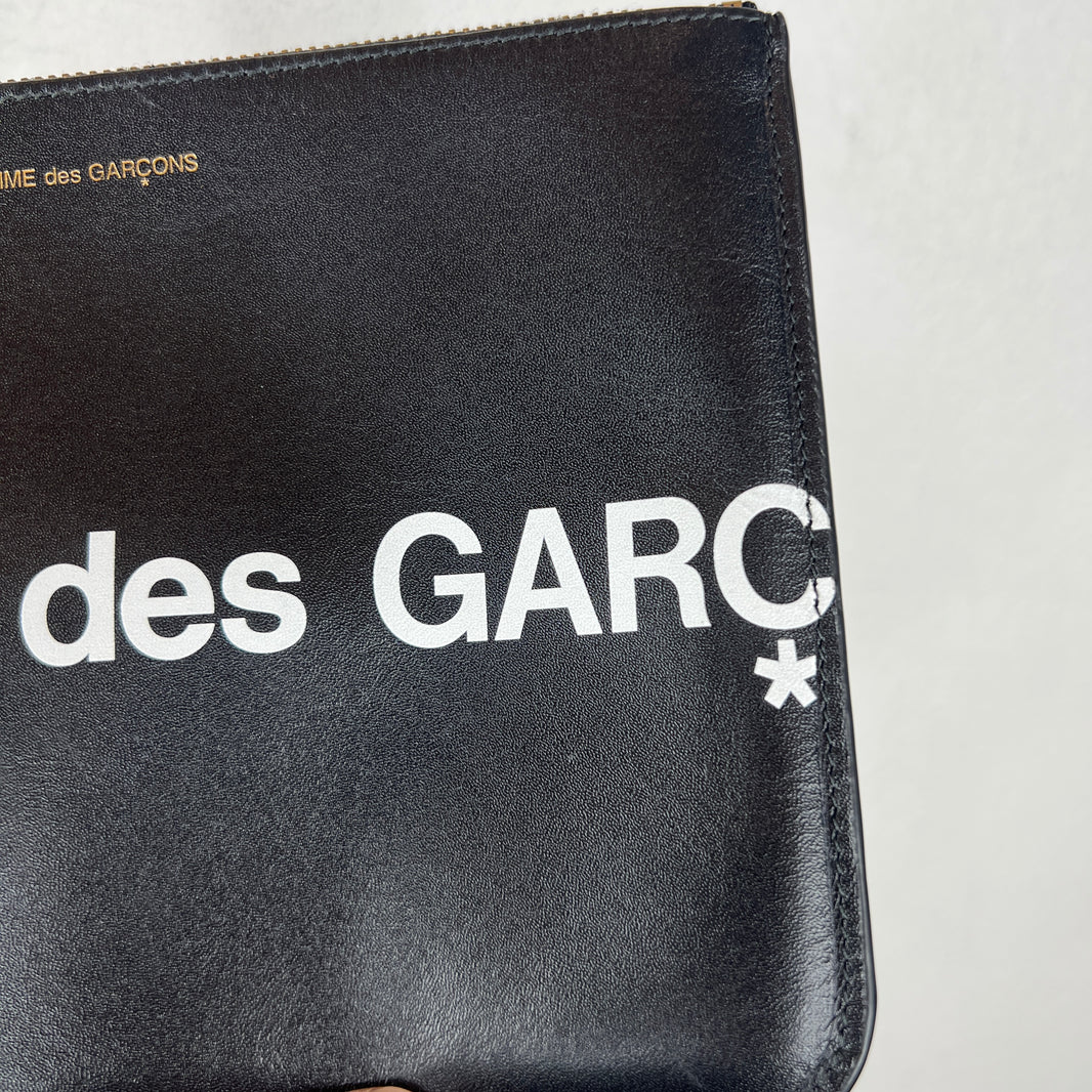 CDG Black Clutch