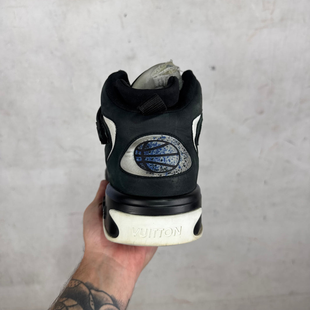Louis Vuitton Trainer 2's