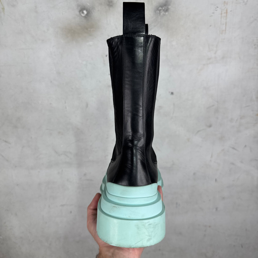 Bottega Veneta Teal Sole Lug Chelsea Boots