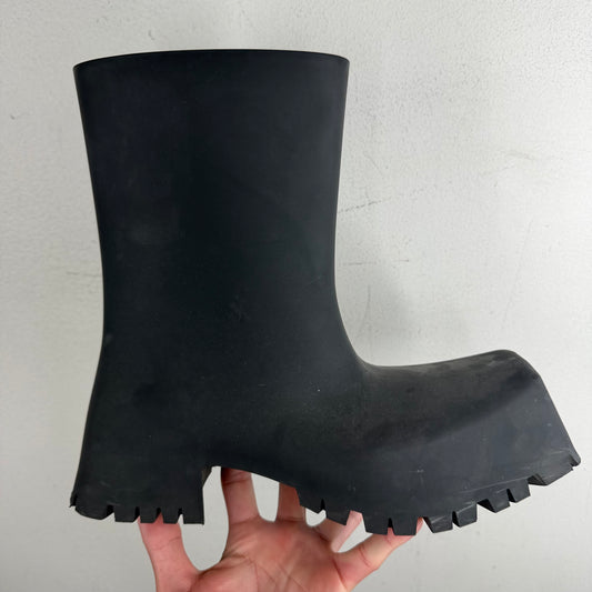 Balenciaga Rubber Trooper Boots