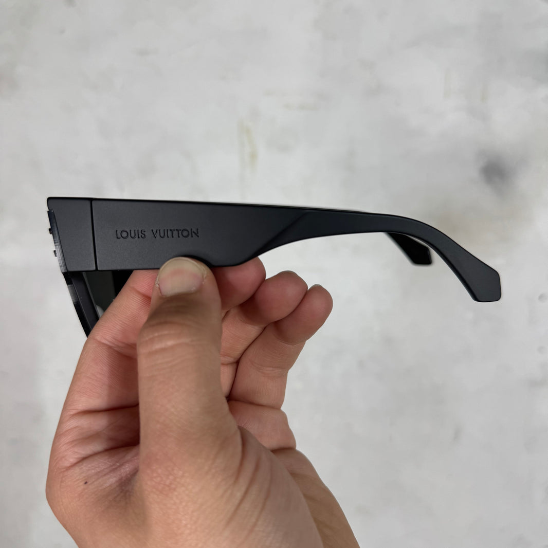 Louis Vuitton Waimea Monogram Sunglasses