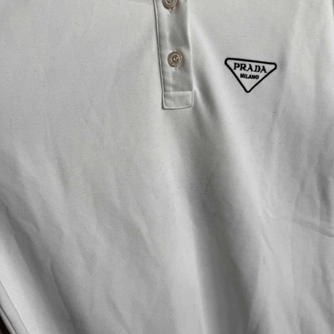 Prada Beauty Uniformes Polo