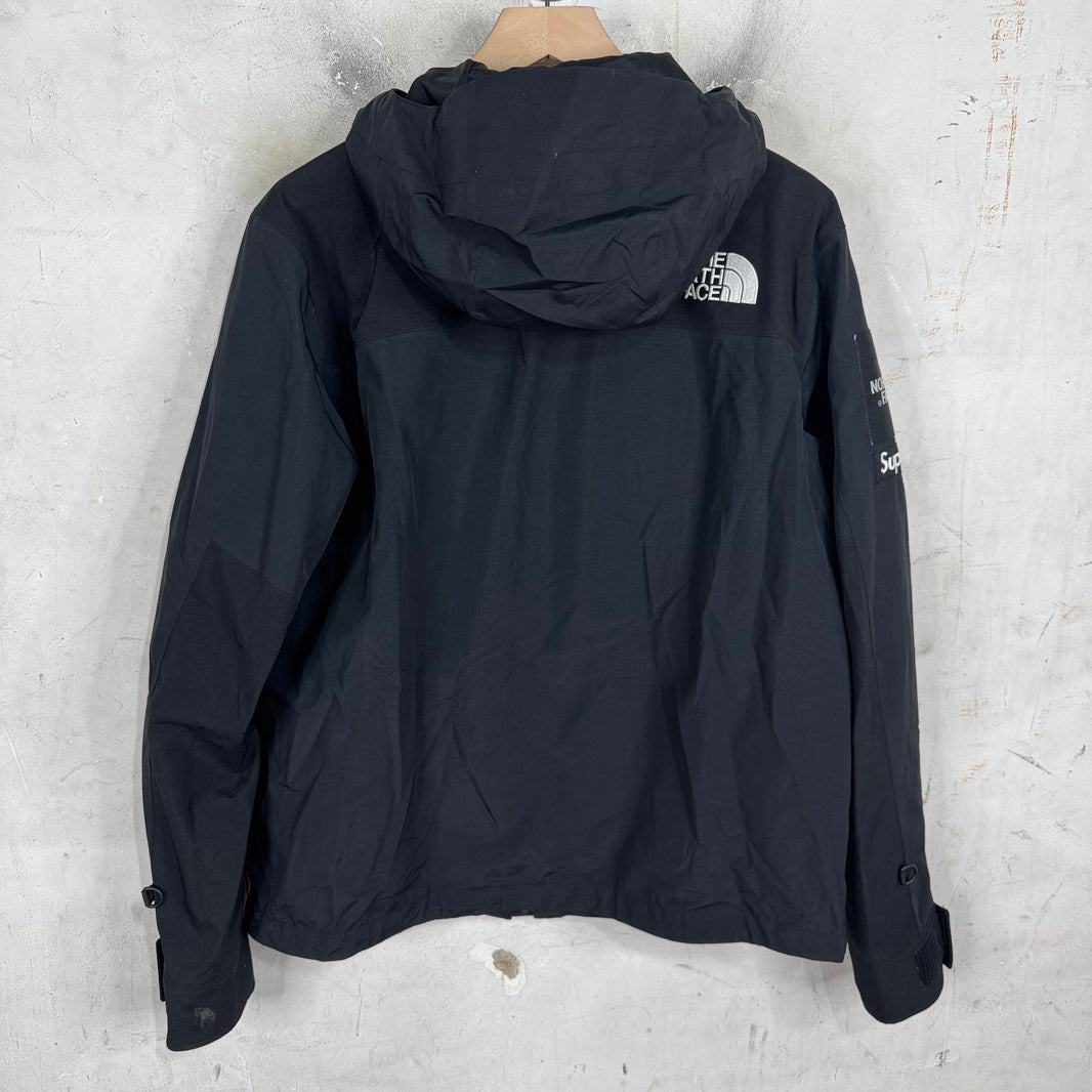 Supreme x TNF Arc Logo Mountain Jacket