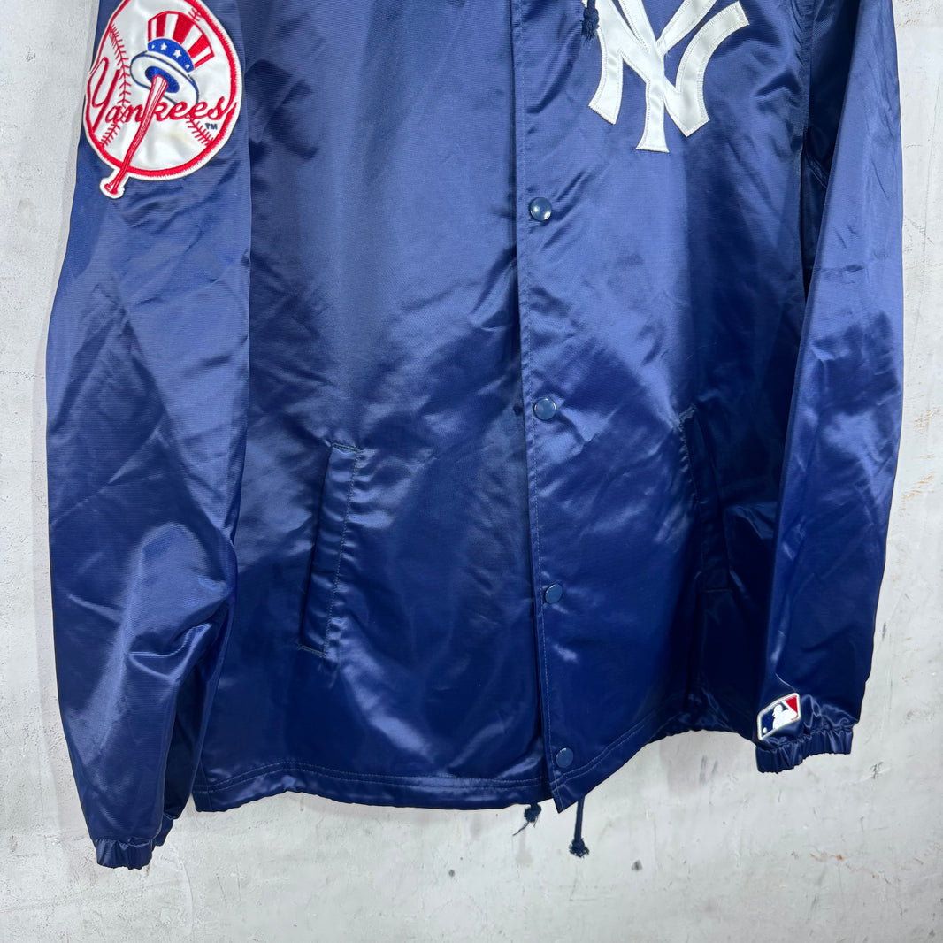 Supreme x Majestic Yankees Hooded Winbreaker