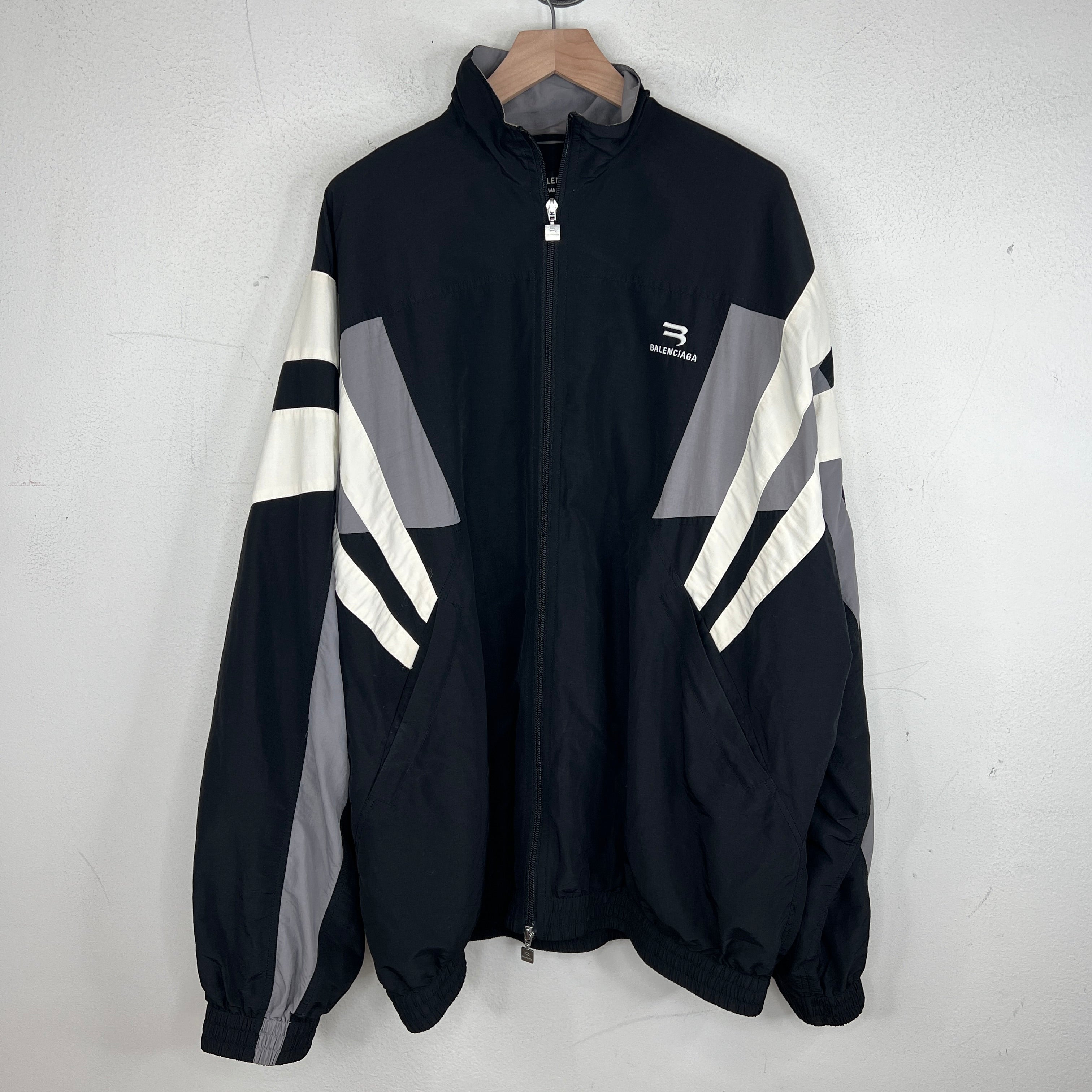 ジャケット・アウター balenciaga sporty b track jaket Balenciaga Sporty B Tracksuit Jacket Indigo/Black/White