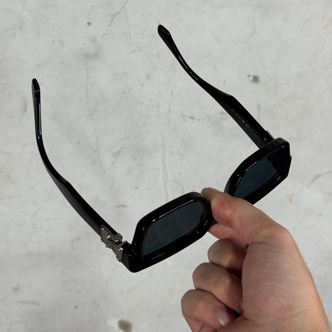 Louis Vuitton Black Clash Sunglasses