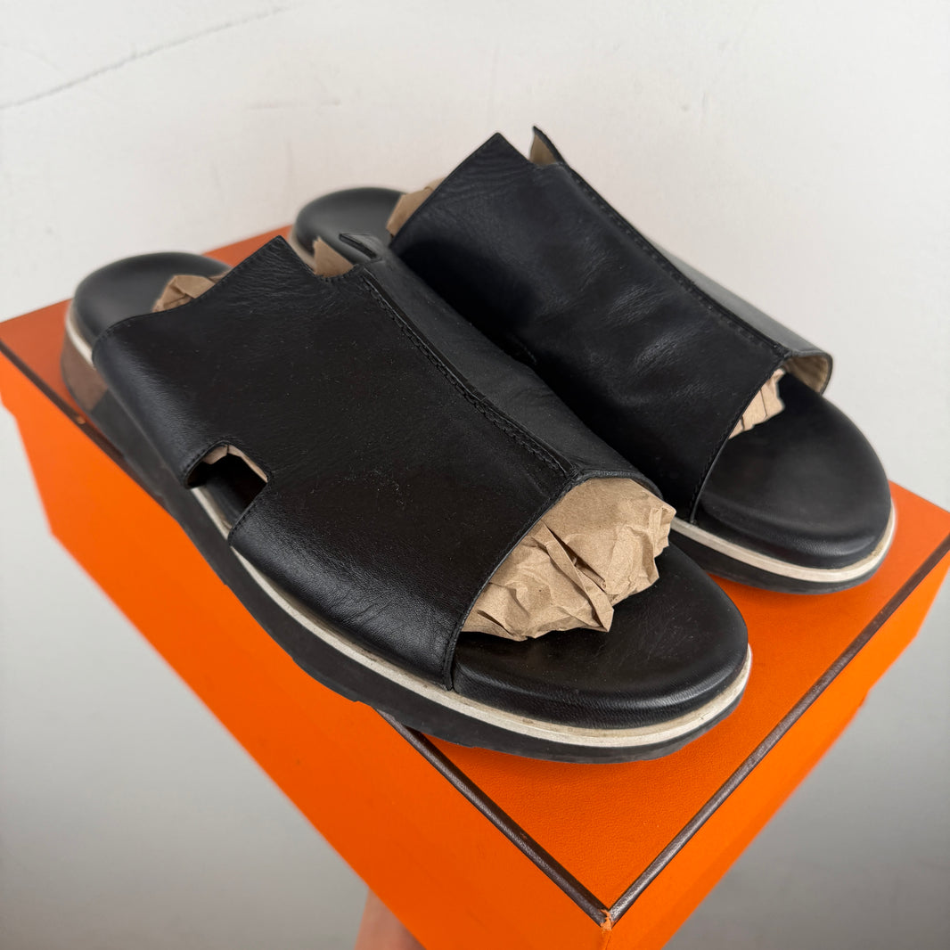 Hermes Pharoan Leather Sandals