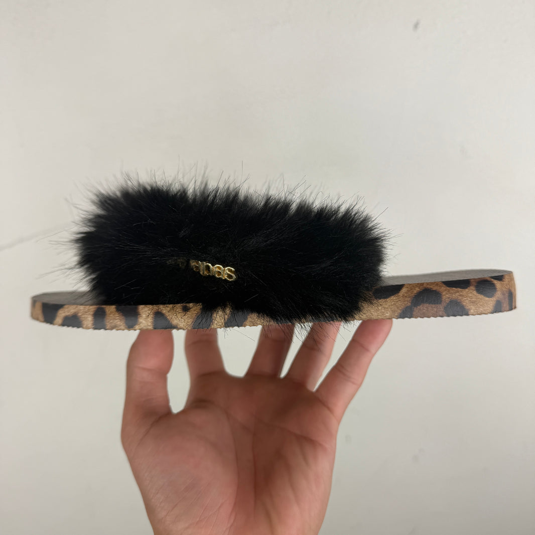 D&G Havaianas Fur Thong Sandals
