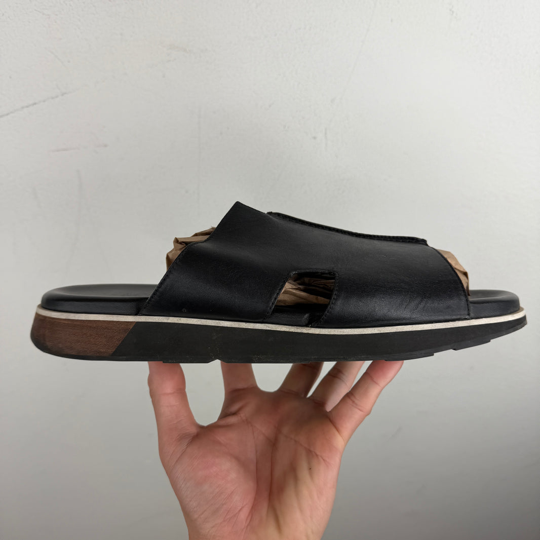Hermes Pharoan Leather Sandals