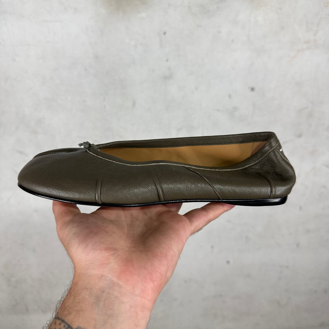 Margiela Olive Tabi Flats DS