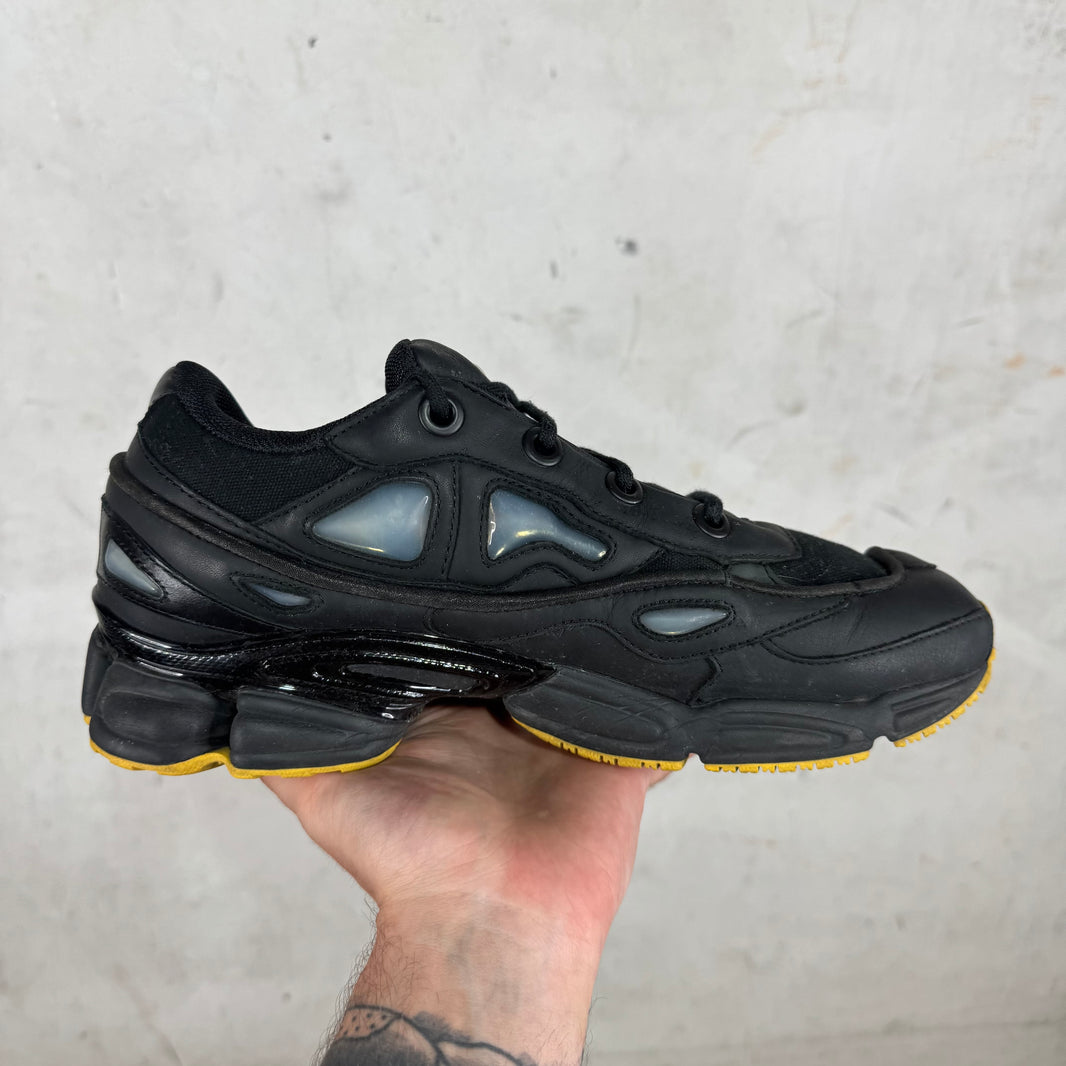 Raf Simons Black Ozweego 3's