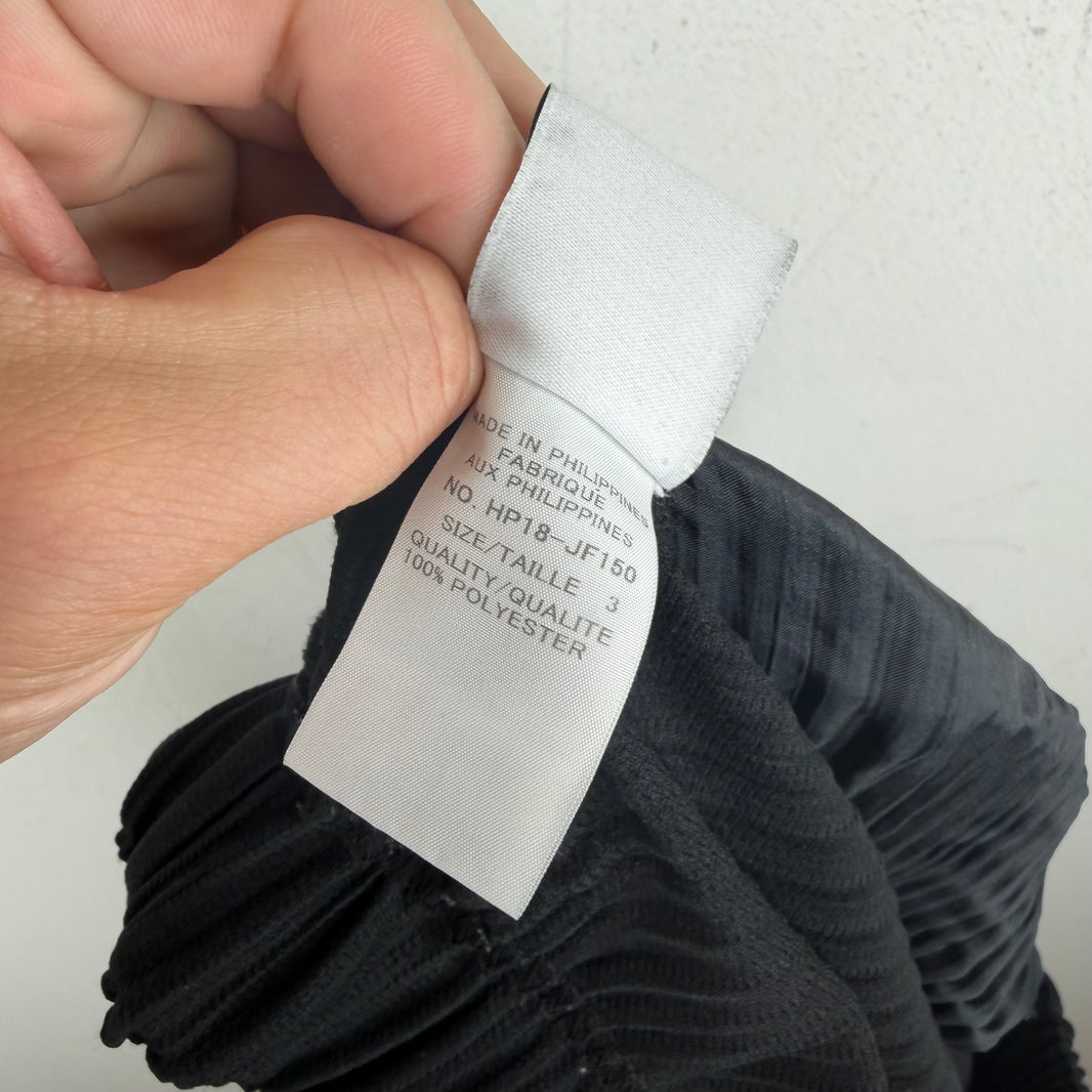 Issey Miyake Black Pleated Pants