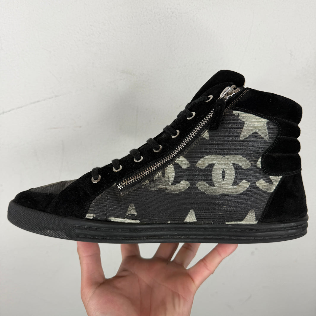 Chanel Zipper Star Sneakers