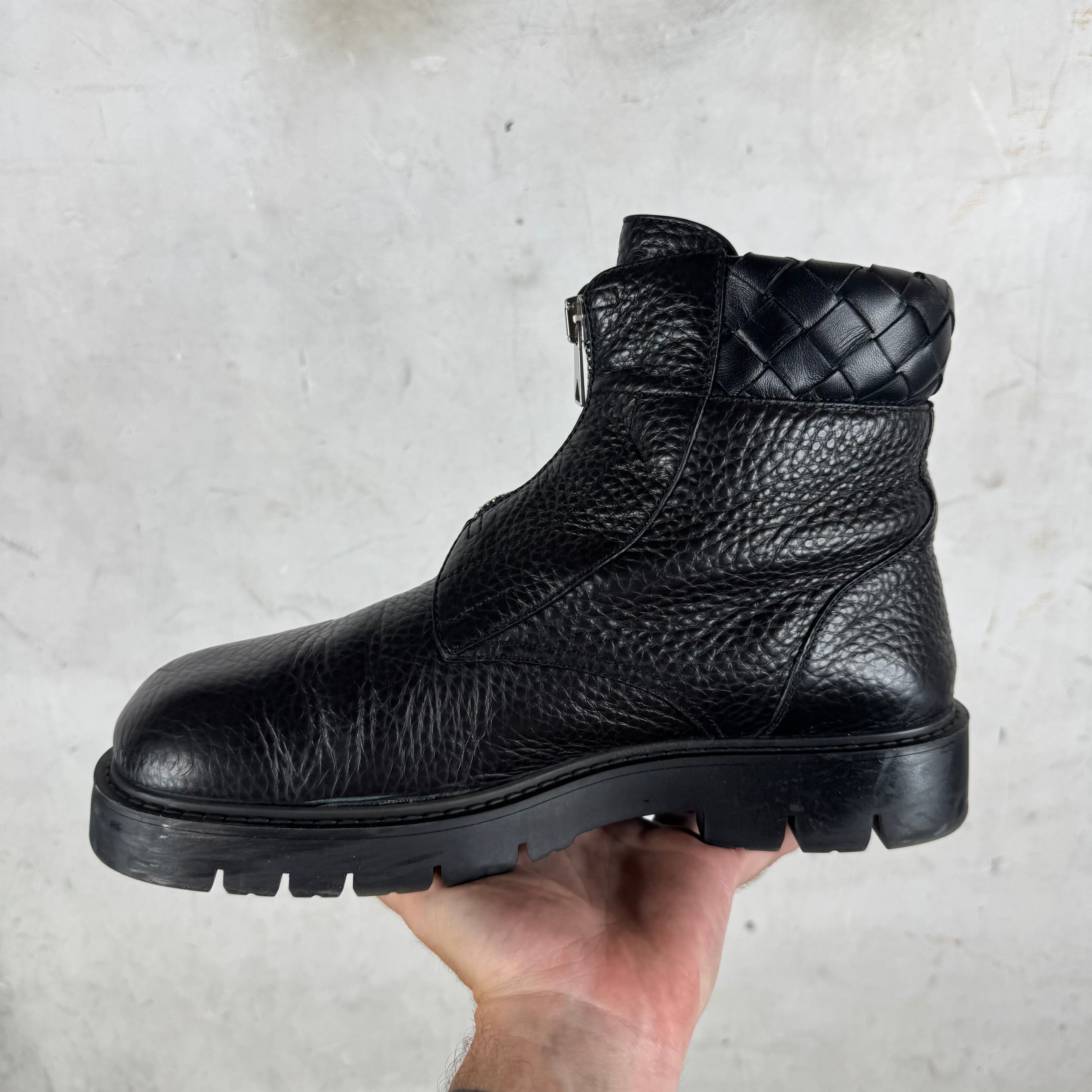 Bottega Veneta Black Leather Zip Up Haddock Boots – www.Lukes.store