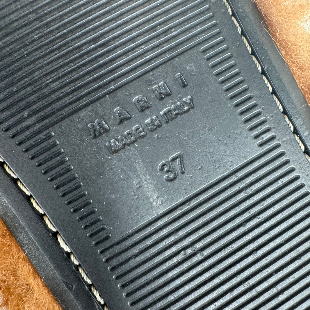 Marni Shearling Fussbett Slippers