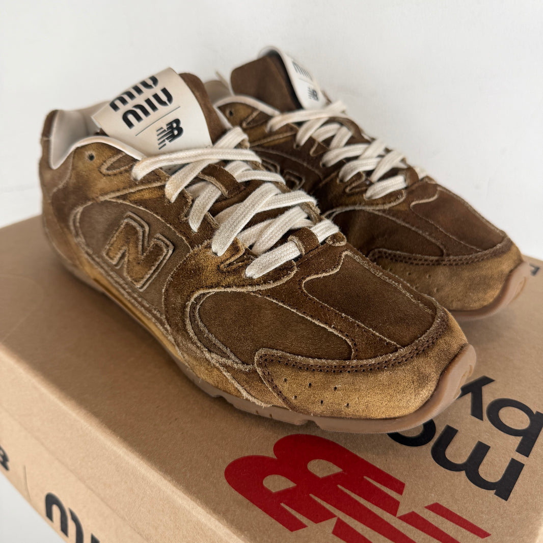 New Balance Miu Miu 580 Sneakers